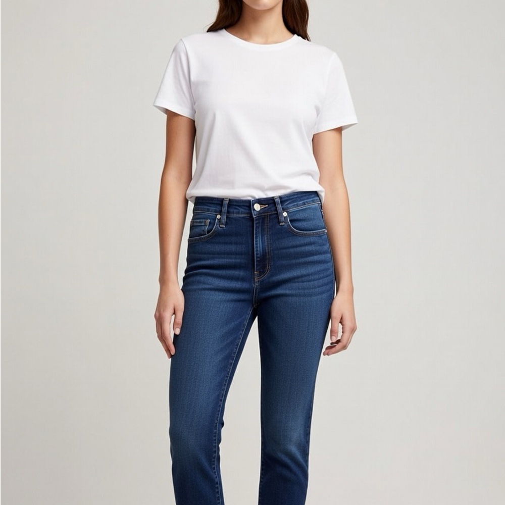 Levi's 724 High Rise Straight Leg Dark Blue Women's Jeans Size 28